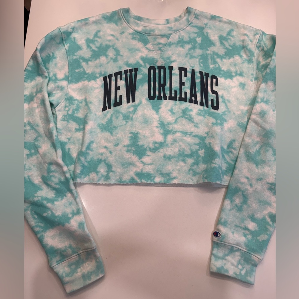 Champion Aqua Tie-Dye Cropped Sweatshirt